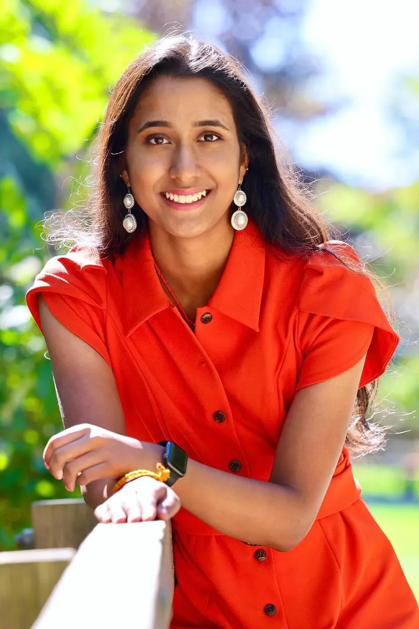Portrait of Shivani Nimmagadda.